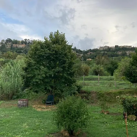 Casale Riorso בית הארחה *
