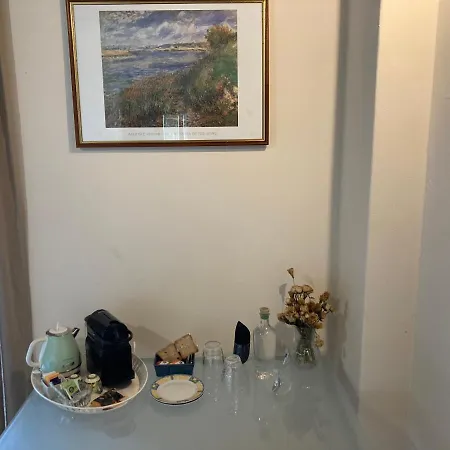 Casale Riorso בית הארחה *