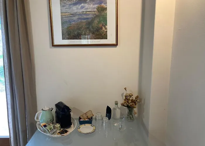 Casale Riorso 게스트하우스 4*